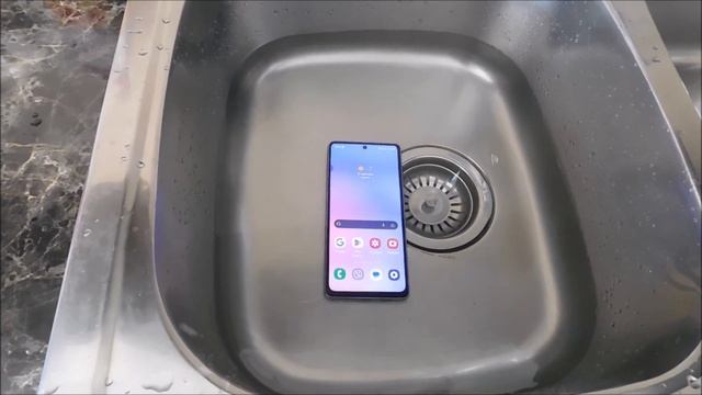 ТЕСТ: есть ли защита от воды на samsung А54 смотреть онлайн