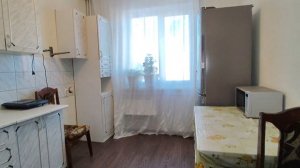 2-ух комнатная квартира с большой кухней 51.9м² ул. Лазурная 10, для проживания и для сдачи в аренд
