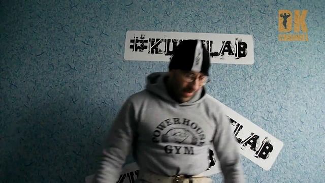 Жмем две гири на легке. Dомашняя Качалка. смотреть онлайн