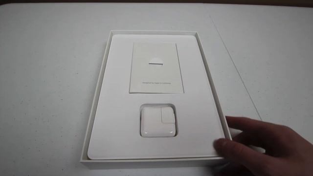 iPad Air Unboxing ( White 32GB Cellular Verizon ) смотреть онлайн