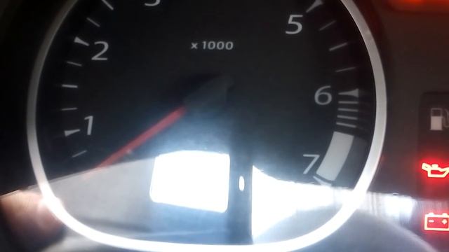Риски тахометра Рено Дастер в диапазоне от 0 до 1000 об/мин смотреть онлайн