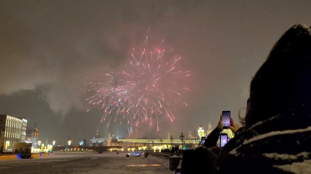 Новогодний салют. Москва. Новый год 2022.