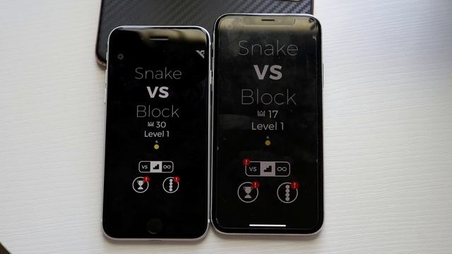 iPhone X Vs iPhone SE (2020) In 2022! (Comparison) (Review) смотреть онлайн