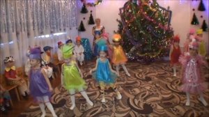 танец конфеток на Новый год 2014- 2015 средняя гр