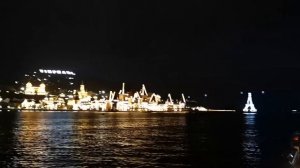 ВЬЕТНАМ. КРУИЗ В НЯЧАНГЕ НА КРАСИВОМ ИМПЕРАТОРСКОМ КОРАБЛЕ "ИМПЕРИАЛ". ЧАСТЬ 2.