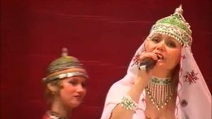 "Чăваш Хĕвелĕ", поёт Альбина Сарри. Слова А. Ыхра, Музыка Н. Зоводскова