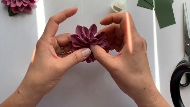 Георгин без Молдов и шаблонов./ dahlia without molds and patterns смотреть онлайн