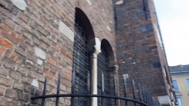 Бесподобная"Невозможная" Решетка(её официальное название)! Раздвигание твёрдой материи на лицо! смотреть онлайн