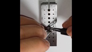 8 Ремонт часов своими руками "1 УЧУ" (для начинающих часовщиков). Разбор и чистка барабана и пружин