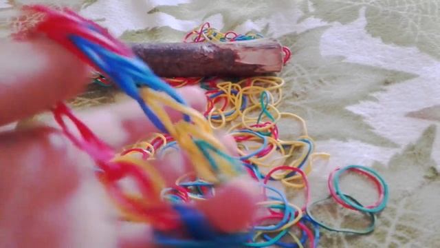 DIY. ОГРОМНАЯ ВЕРЁВКА из РЕЗИНОК . смотреть онлайн