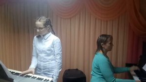 Ансамбль.  Барашкова  Ксения 7 класс и Вайвод В.Г. исп. С.Баневич "дорога "из к/ф "Николо Паганини"