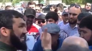 Чеченцы ПРОТИВ Дагестанцев!!! Мужик поставил лорда НА МЕСТО !
