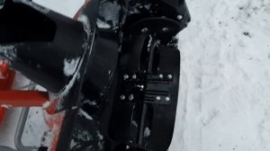 Снегоуборщик электрический AL-KO 46E. Первый снег! Поборемся...