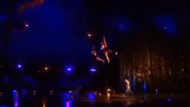 Varekai by Cirque du Soleil - Aerial - Jobs on stage