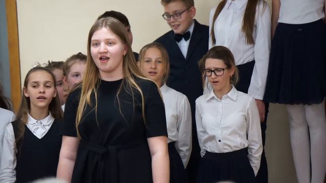 Дарина Аист на крыше 2019 смотреть онлайн