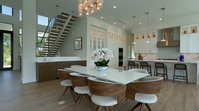 ?TrendBook #34 | HI-TECH - тренд для искушенных смотреть онлайн