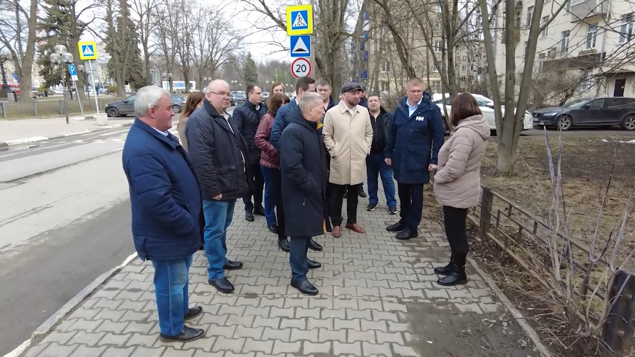 В Мытищах ежедневно следят за содержанием городских территорий
