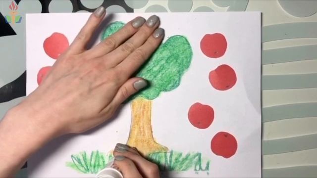 Для малышей. Аппликация "Яблоки на дереве" смотреть онлайн