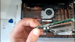 Ноутбук ASUS D540N . Ремонт.