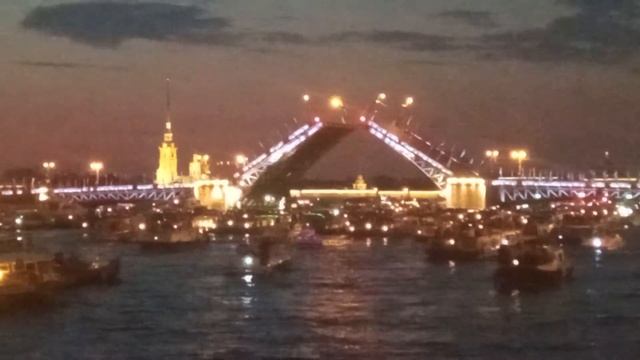 Sankt Peterburg shahridagi ko‘prikning ochilishi. Juda chiroyli. смотреть онлайн