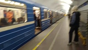 Метро Санкт-Петербурга,отправление 215-го поезда со станции "Невский проспект#метро#СПБ #питер