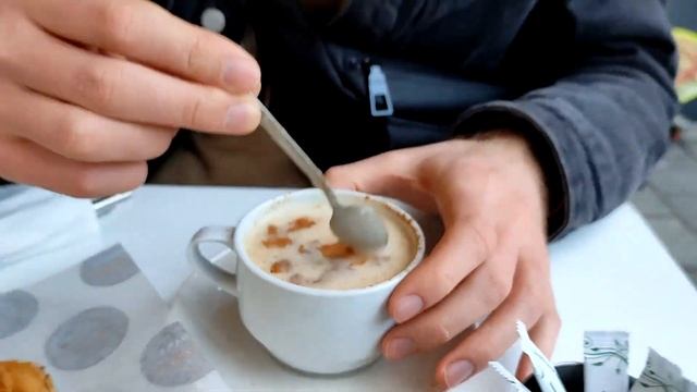 Турецкая уличная еда- Бурек и Салеп. смотреть онлайн