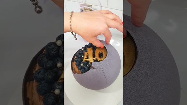 Торт БОМБА в новом оформлении в виде ВАЗЫ #торт #тортбомба #shorts #cake #тортик #тортваза #шоколад смотреть онлайн