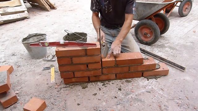 кладка кирпичных пилястр..пилонов. одна из разновидностей.. нивок111 смотреть онлайн