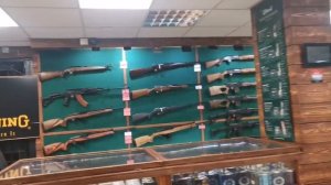 САМЫЙ БОЛЬШОЙ МАГАЗИН ОРУЖИЯ! 13 КАЛИБР!! Я ПРОСТО В ШОКЕ!!