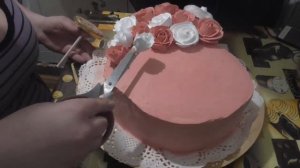 Кремовое украшение торта