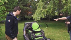 Тест аккумуляторного райдера Greenworks Zero Turn CRZ 428