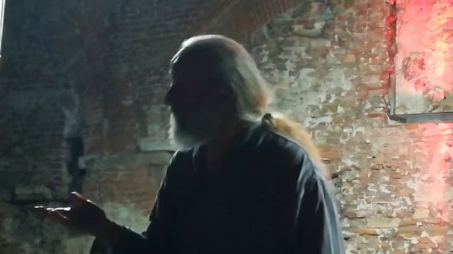 Анатолий Васильев говорит о "Шесть персонажей в поисках автора" смотреть онлайн