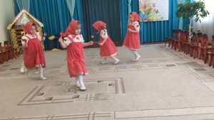 Танец "Матрешек"