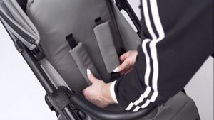 Всесезонная прогулочная  коляска Costa Jamie