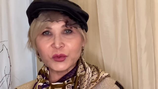 Модные женские головные уборы весна. Какие головные уборы носить весной?