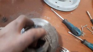 разобрал пылесос "буран" в метолл.
