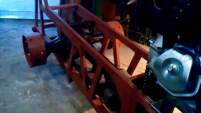 Легкий гусеничний вездеход ,,УДАВ,, начало. смотреть онлайн