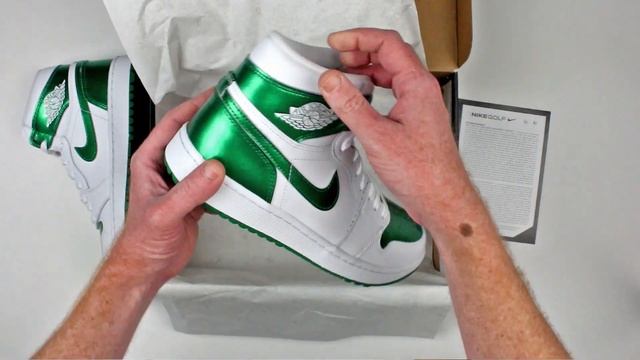 Air Jordan 1 High G Spikeless Golf Shoes - White/Pine Limited Edition Unboxing | GolfLocker.com смотреть онлайн