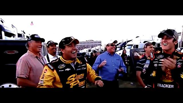 NASCAR: Moments of 2013 Part II смотреть онлайн