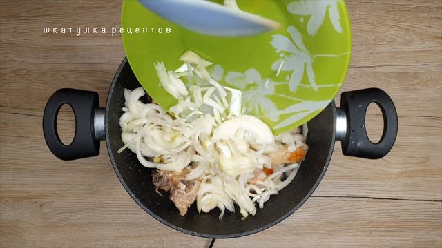 НЕЖНОЕ ЖАРКОЕ ИЗ КУРИЦЫ