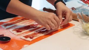 ЯБЛОЧНЫЕ РОЗОЧКИ ИЗ СЛОЕНОГО ТЕСТА