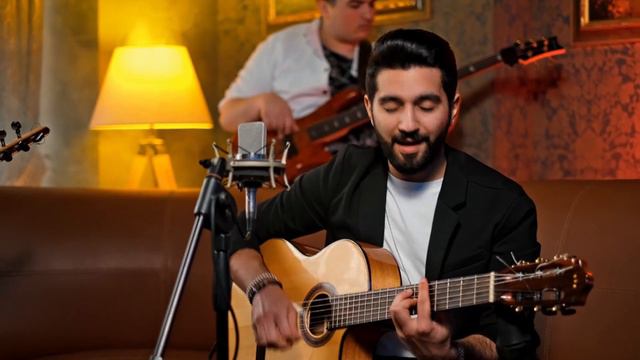 Ahmed Mustafayev - Shape of my heart & Qubanın ağ alması смотреть онлайн