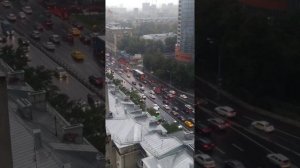 Росси.Москва всем машины много