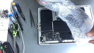 How to change Battery Macbook Air (A2179)(A1932) on works on power adapter and slow.