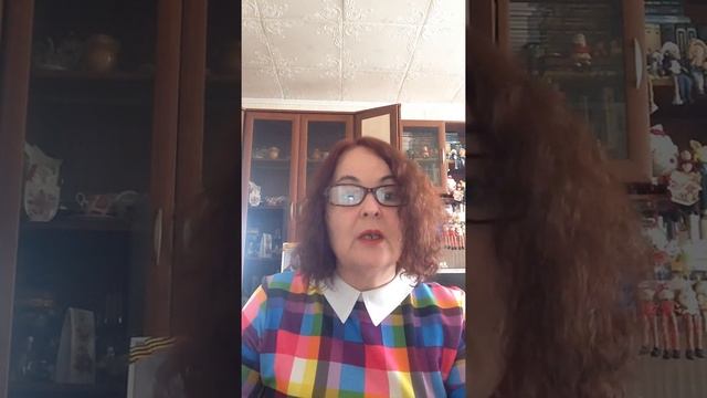 Елена Бритвина читает стихотворение Иосифа Бродского  "Пора давно за всё благодарить"