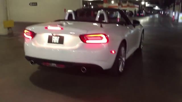 Fiat 124 Spider - Exhaust sound! смотреть онлайн