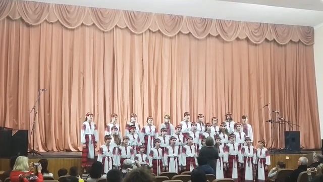 Старший хор ДШИ #6 им.Г.Жуковского - Ой ходить сон (обр.О.Романенко) смотреть онлайн