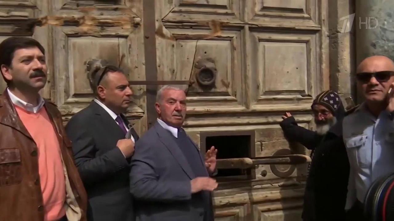 В Иерусалиме для туристов и паломников закрыли гла...вятыню христианского мира - Храм гроба Господня