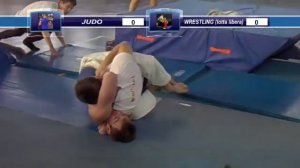 JUDO vs WRESTLING ( 66 kg)