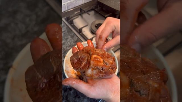 В мясном магазине увидел такие медальоны так захотелось их приготовить аж ух))) смотреть онлайн